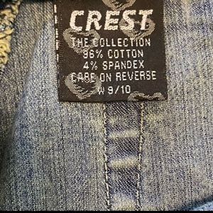 Vintage Crest Flower Patch Crochet Bell Bottom Hippie Jeans size 10